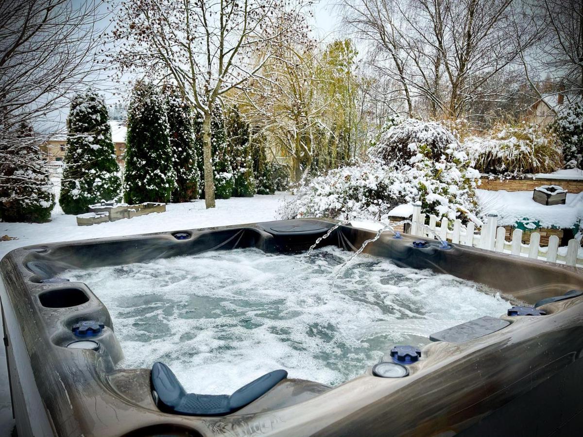 Villa 200M2 Avec Piscine Chauffee & Spa & Sauna & Kota-Grill Laval-sur-Vologne Εξωτερικό φωτογραφία
