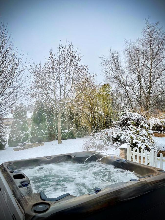 Villa 200M2 Avec Piscine Chauffee & Spa & Sauna & Kota-Grill Laval-sur-Vologne Εξωτερικό φωτογραφία